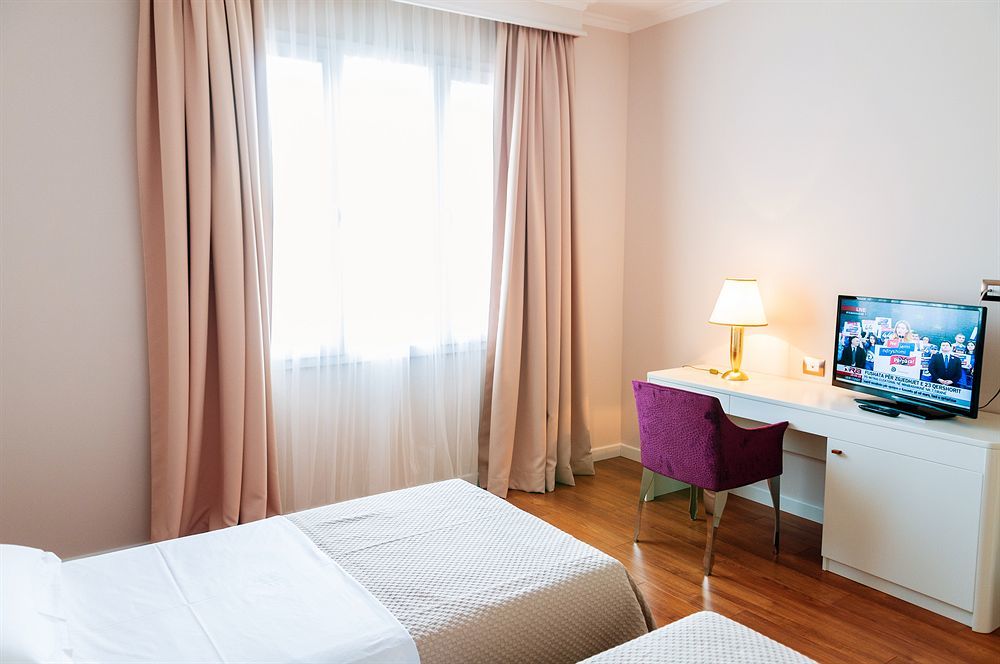 Sar'otel Boutique 4* Tirana