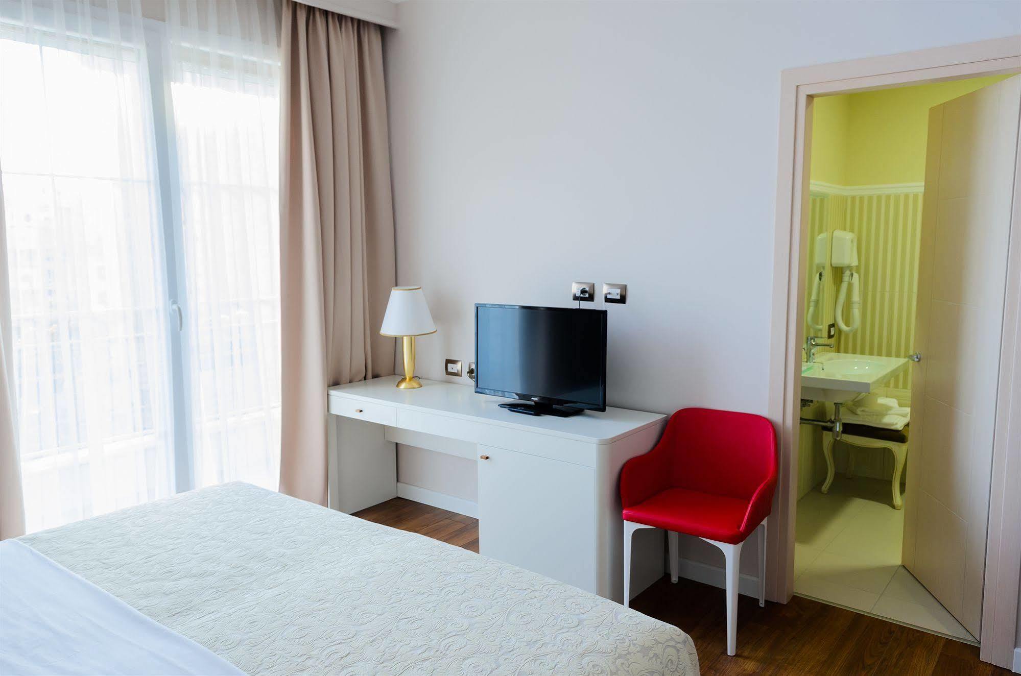 Hotel Sar'otel Boutique 4*