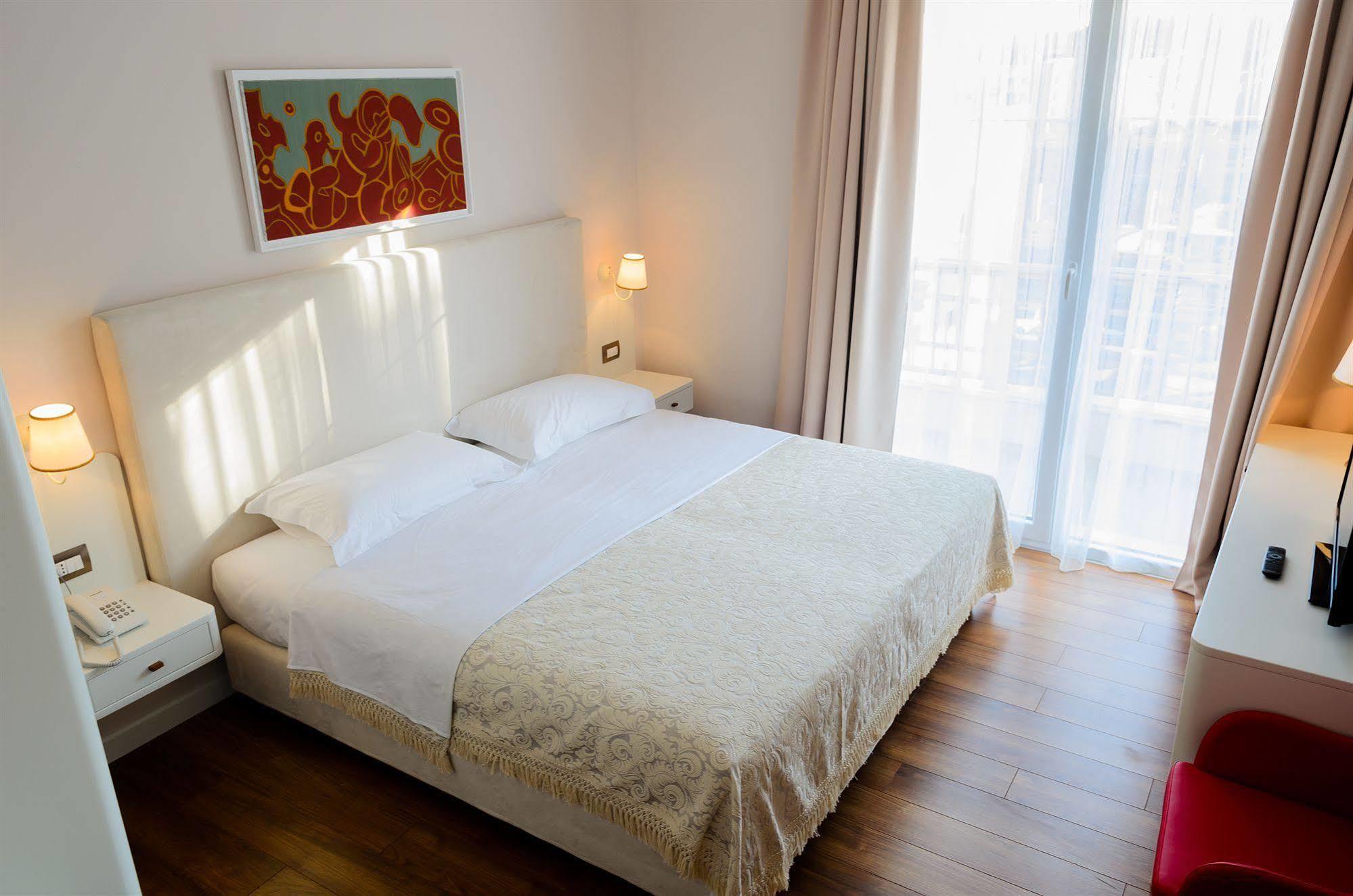 Sar'otel Boutique Hotel 4*