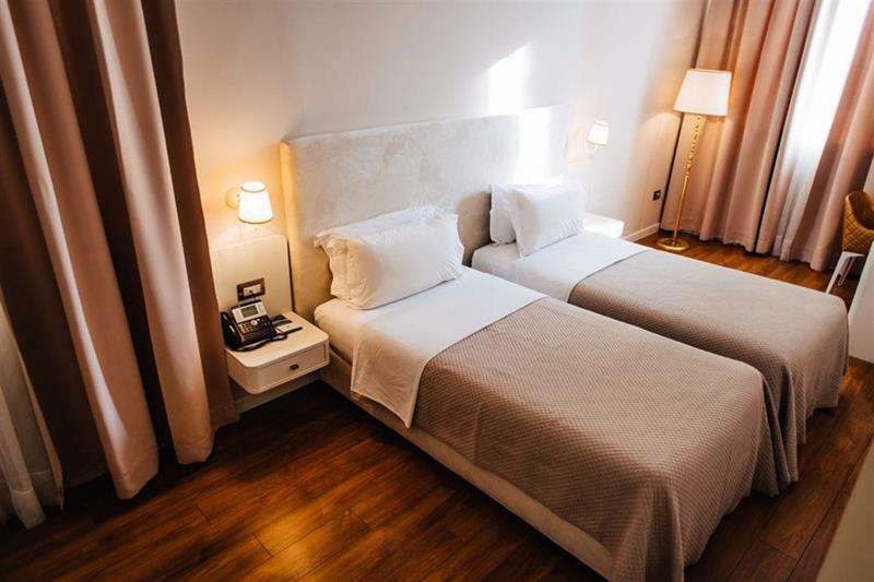 Hotel Sar'otel Boutique 4*